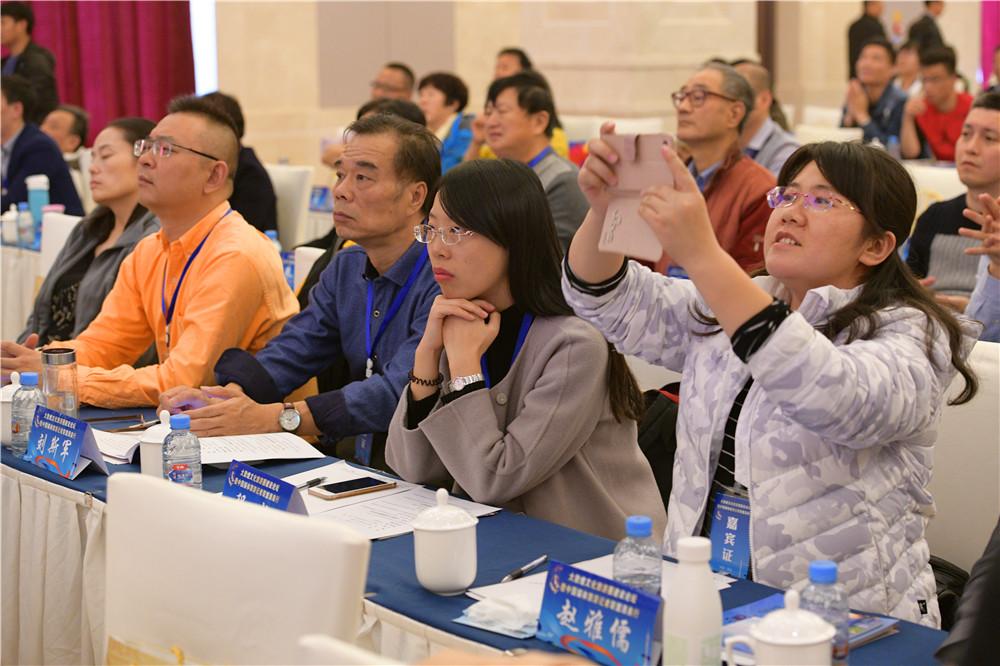 中国纸白银论坛，探讨白银投资与产业发展的重要平台