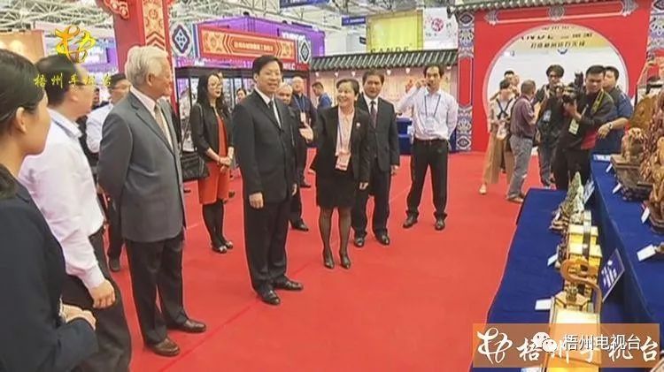 世界十大珠宝排名，璀璨闪耀的珠宝世界之旅