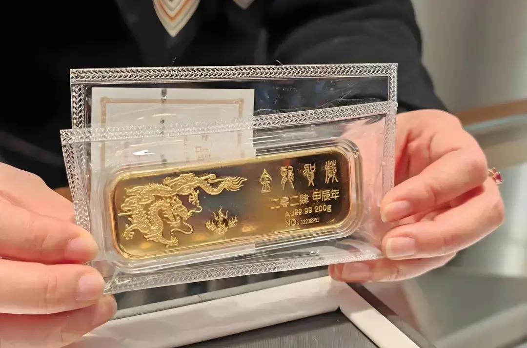 周大福黄金价格走势与最低金价探究