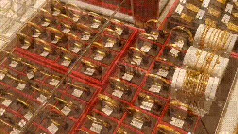 硬金回收价多少钱一克——深度解析硬金回收市场现状