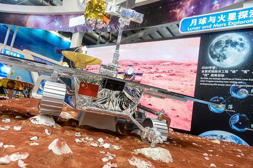探索中国，借助先进的3D中国地图模型