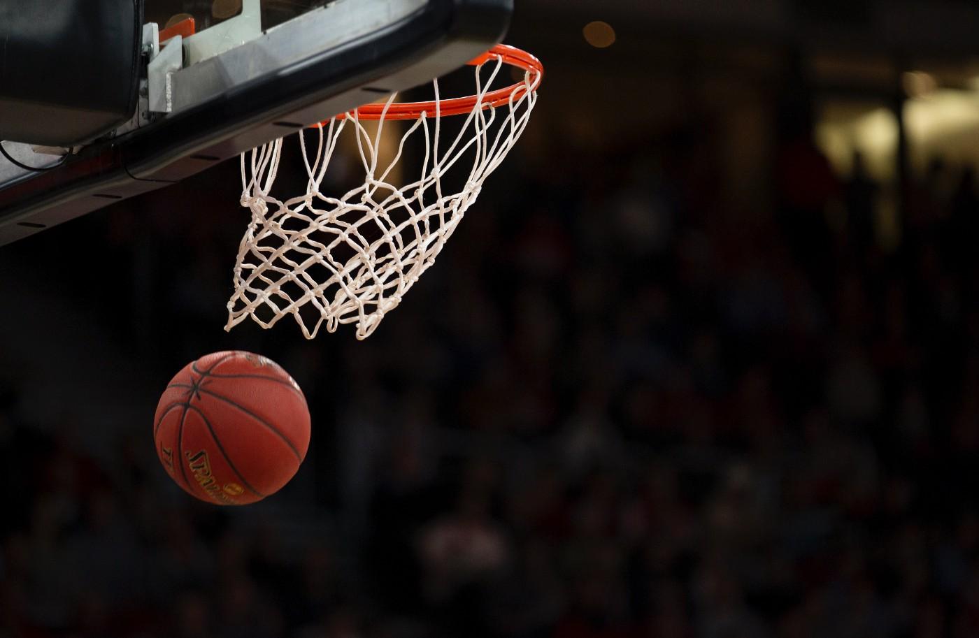 NBA虎扑篮球，热血赛场上的激情与荣耀