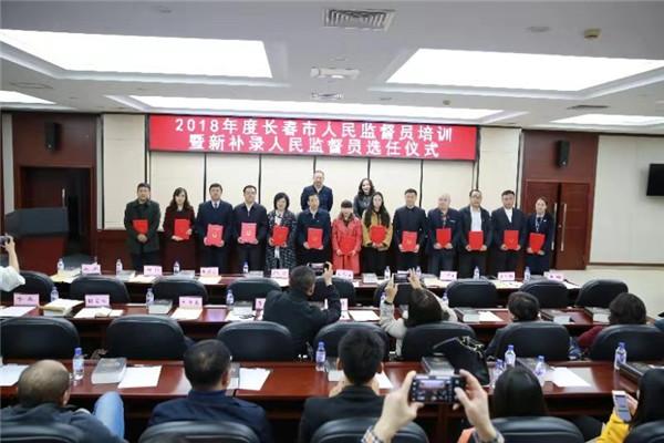 蓝姐三中三论坛，探索与启示蓝姐三中三论坛精准资料大全传真工作资料电脑知