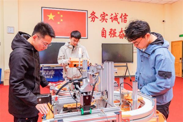 常州人才网官方网站—连接企业与人才的桥梁常州人才网官方网站首页